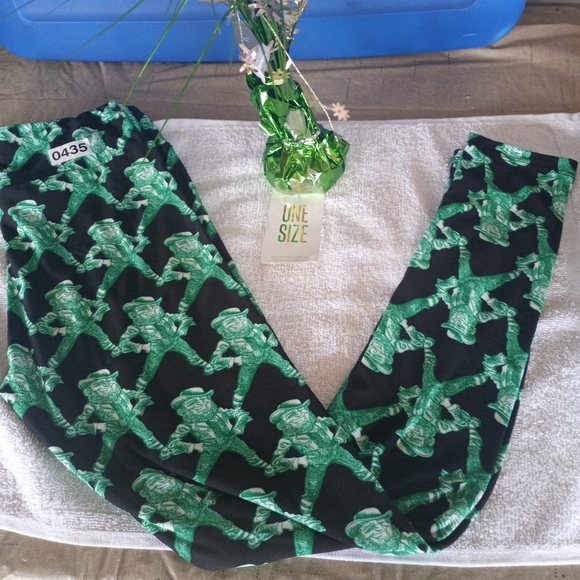 ONE size Leprechaun leggings - Picture 2 of 2
